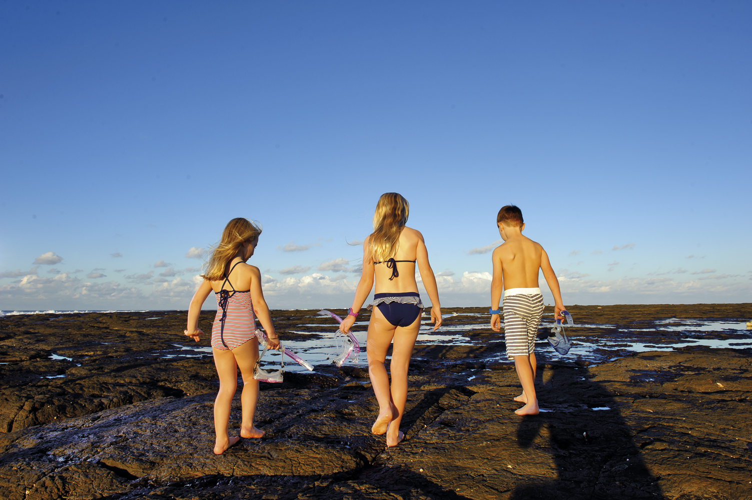 kids at rockpools1